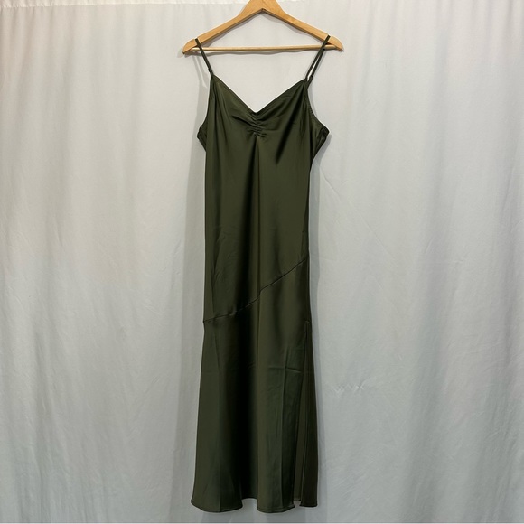 Banana Republic Ruched Satin Midi Dress in Iguana Green - Picture 3 of 12